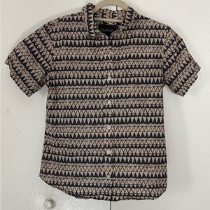 Wildfang Black and Tan Triangle Pattern Shirt Size S